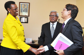 Uganda-First-Lady-commends-BRACs-work